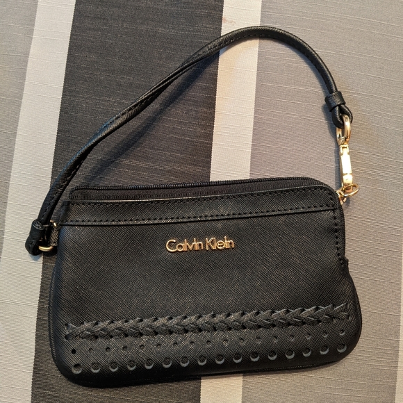 Calvin Klein wristlet - Picture 1 of 1